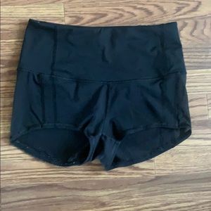 Victoria sport shorts
